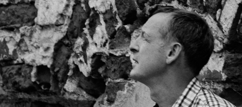 Bild: Denkender Mann in Kaunas.