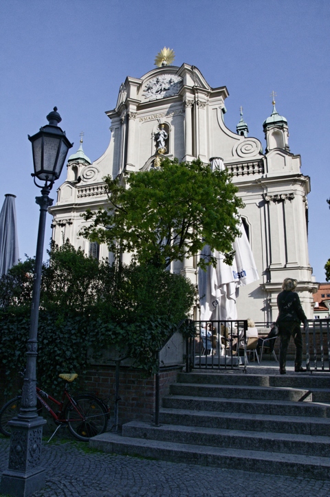 Bild: Die Heilig-Geist-Kirche in München.