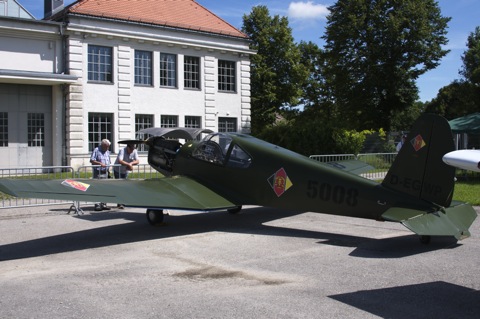 Bild: Impressionen vom Fly In 2011 in der Flugwerft Schleißheim.
