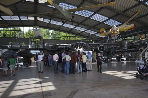 Bild: Impressionen vom Fly In 2011 in der Flugwerft Schleißheim.