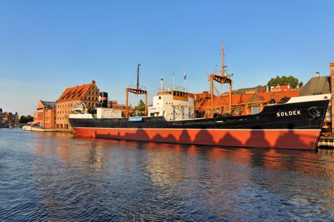 Bild: Impressionen aus der Hafen- und Werftstadt Gdańsk - Danzig. Fotos © 2011 by Bert Ecke und Birk Karsten Ecke mit NIKON D90 und NIKON D300S sowie AF-S DX NIKKOR 18-200 mm 1:3,5-5,6G ED VR Ⅱ und AF-S NIKKOR 28-300 mm 1:3,5-5,6G ED VR.