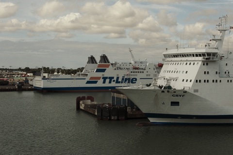 Bild: Im Hafen von Trelleborg (Südschweden).