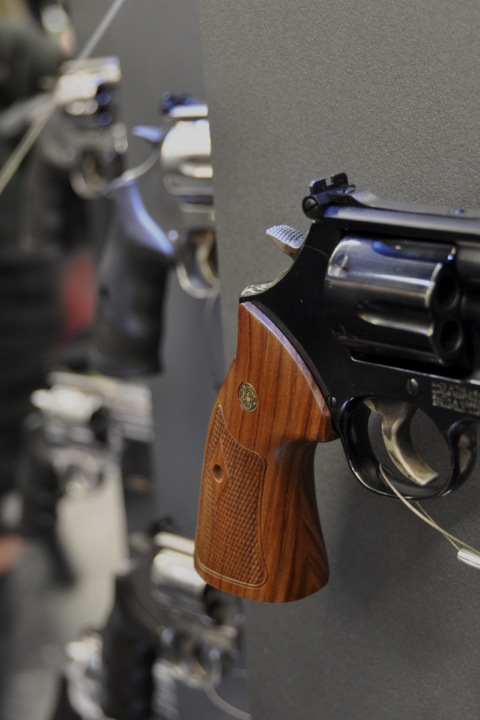 Bild: Das Arbeitstier von S & W: Modell 586 im Universalkaliber .357 Magnum.