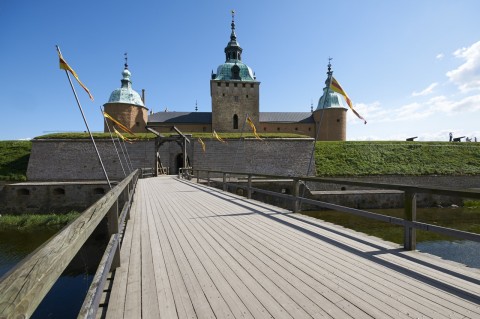 Bild: Ein Spaziergang um das Schloss von Kalmar in der historischen Provinz Småland. NIKON D300s und SIGMA 10-20mm F4.0-5.6 EX DC / HSM.