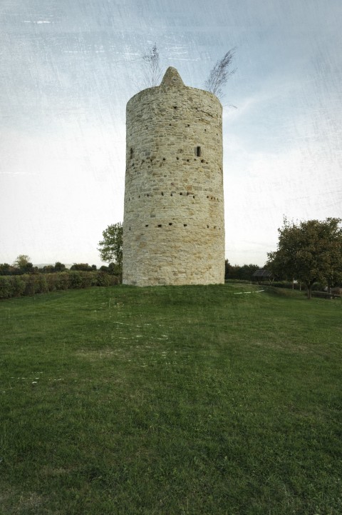 Bild: Langeneichstädt bei Querfurt - Eichstädter Warte. NIKON D700 und AF-S NIKKOR 24-120 mm 1:4G ED VR