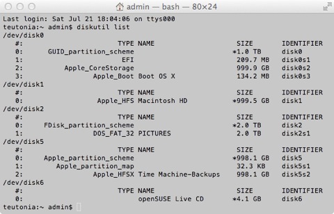 Bild: der Befehl “diskutil list” zeigt unter Mac OS X alle eingehängten Dateisysteme, auch den USB Stick, auf dem openSUSE 12.1 installiert werden soll.
