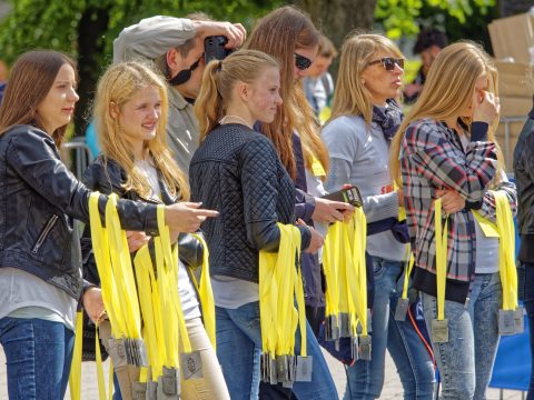 Bild: Vilnius Halbmarathon Mai 2015 DNB | NIKE WE RUN VILNIUS. OLYMPUS OM-D E-M1 mitM.ZUIKO DIGITAL ED 40‑150mm 1:2.8 PRO ISO 200 ¦ f/5,6 ¦ 150 mm ¦ 1/500 s ¦ kein Blitz. Klicken Sie auf das Bild um es zu vergrößern.