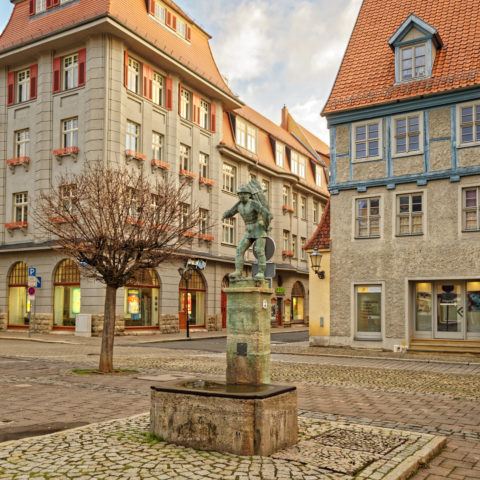 Bild: Aschersleben -an der Vorderbreite. OLYMPUS PEN-F und LEICA DG SUMMILUX 1.7 / 15mm. ISO 200 ¦ f/5.6 ¦ 15 mm ¦ 1/30 s ¦ kein Blitz.