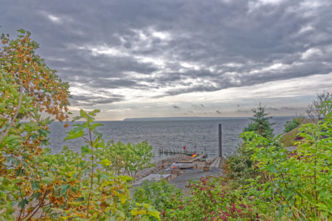 Bild: Blick von der Liete auf den Hafen des Fischerdorfes Vitt auf Rügen. Klicken Sie auf das Bild um es zu vergrößern.